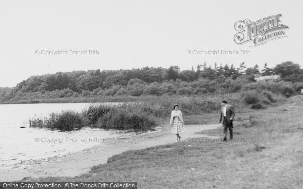 Photo of Hatchmere, Lake, A Couple c.1960
