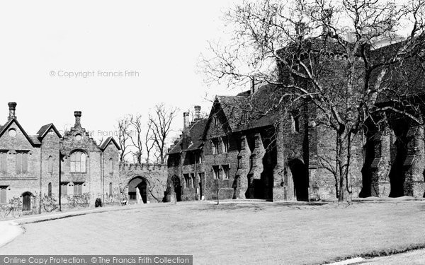 Photo of Hatfield, Hatfield House, Old Palace c.1960