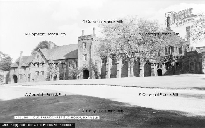 Photo of Hatfield, Hatfield House, Old Palace c.1960