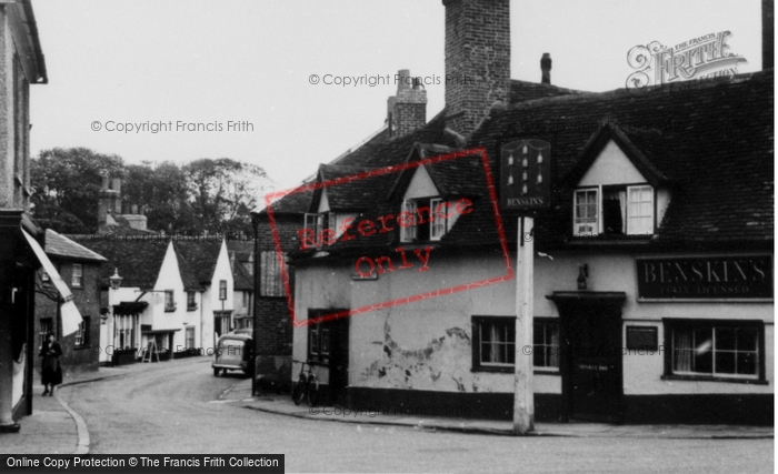 Photo of Hatfield, Park Street And The Eight Bells c.1950