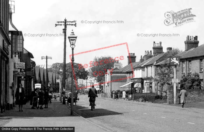 Photo of Hatfield, St Albans Road c.1950