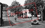 The Great North Road 1948, Hatfield