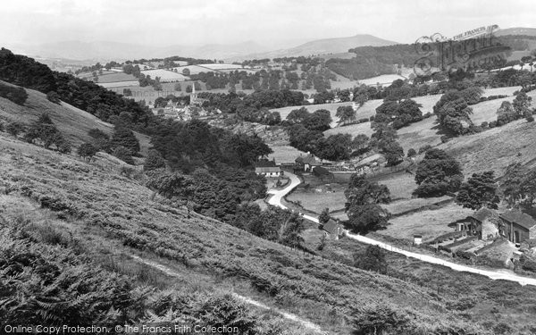 Photo of Hathersage, Down The Vale 1932