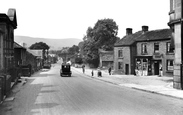 Main Road 1932, Hathersage