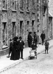 Townsfolk On Dew Street 1906, Haverfordwest