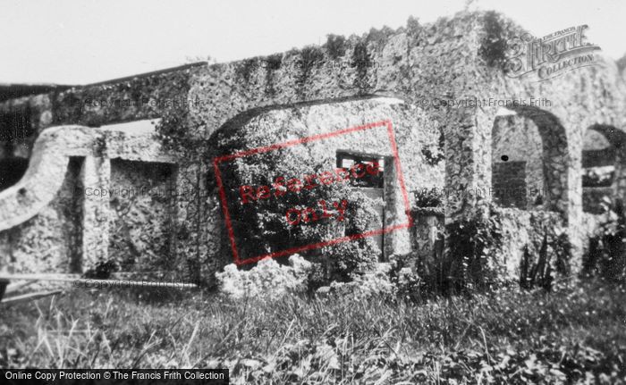 Photo of Hawaii, Honolulu, Ruins c.1935