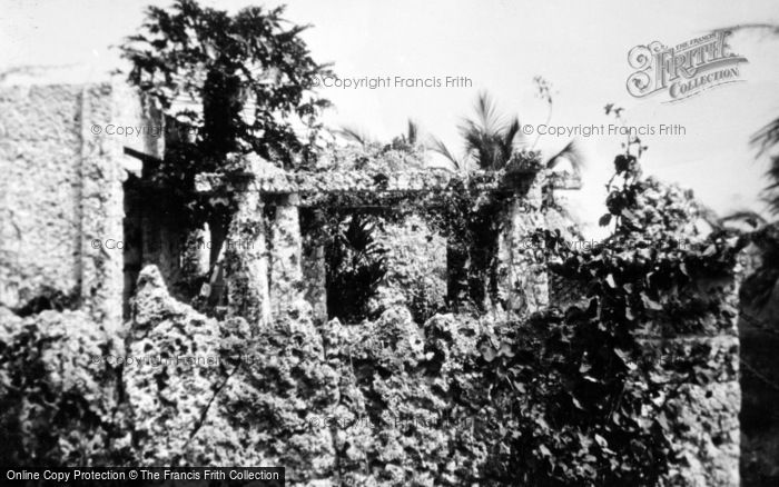 Photo of Hawaii, Honolulu, Ruins c.1935