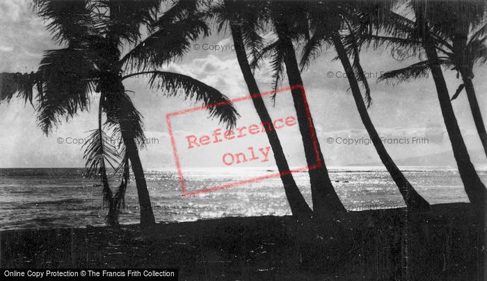 Photo of Hawaii, Honolulu, Sunset At Waikiki c.1935