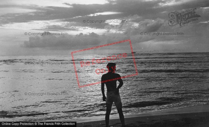 Photo of Hawaii, Honolulu, Sunset At Waikiki c.1935