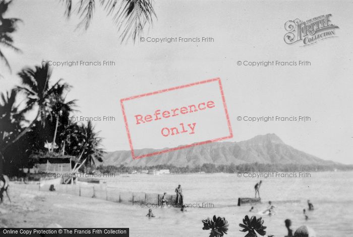 Photo of Hawaii, Honolulu, Waikiki Beach And Diamond Head c.1935