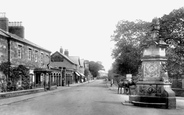 The Village 1903, Hawarden