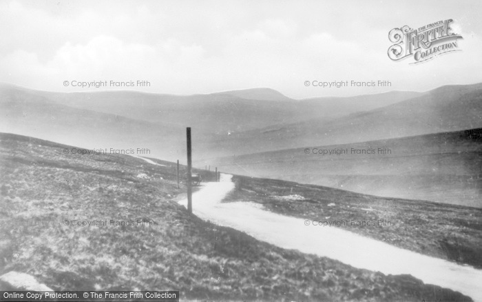 Photo of Hawes, Buttertubs Pass c.1935