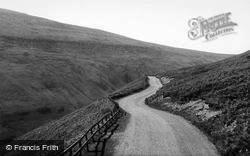 Buttertubs Pass c.1955, Hawes