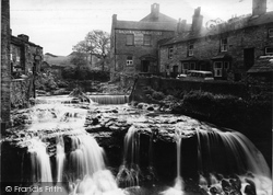 The Waterfall From The Bridge c.1935, Hawes
