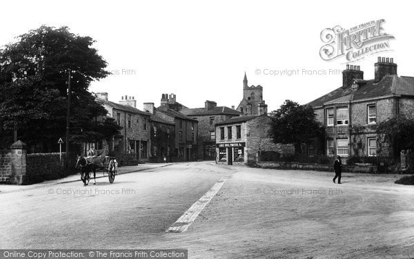 Photo of Hawes, Town Foot 1924