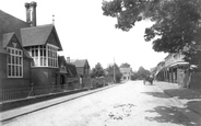 Highgate 1904, Hawkhurst