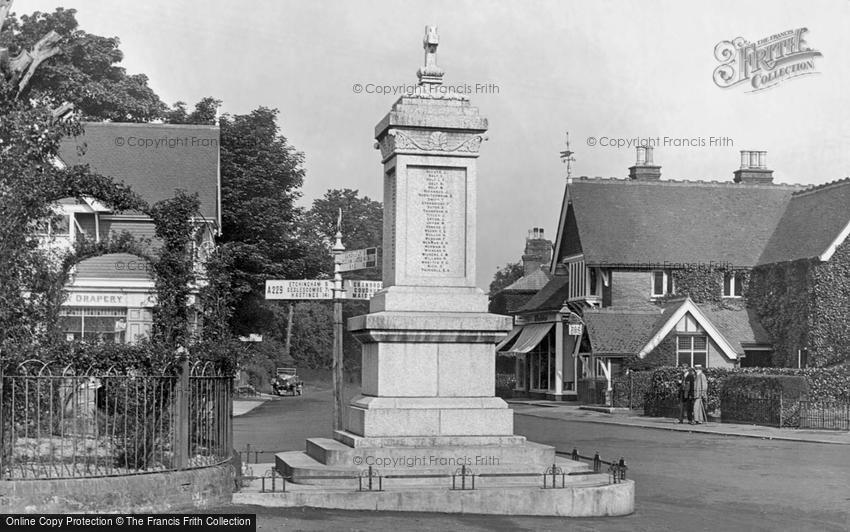 Hawkhurst, War Memorial 1925