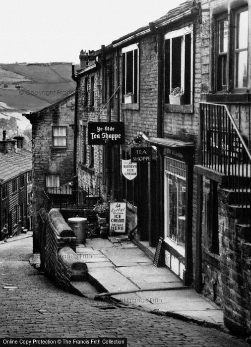 Photo of Haworth, Ye Olde Tea Shoppe 1958