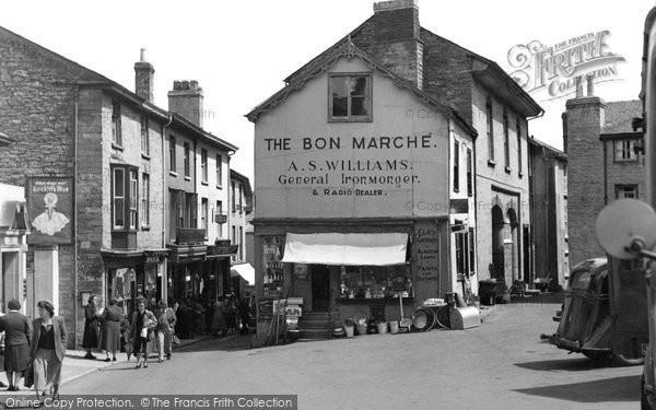 Photo of Hay On Wye, High Town 1952