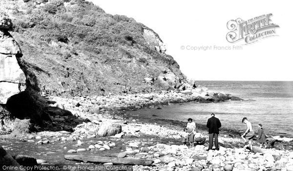 Photo of Hayburn Wyke, View Looking North c.1960