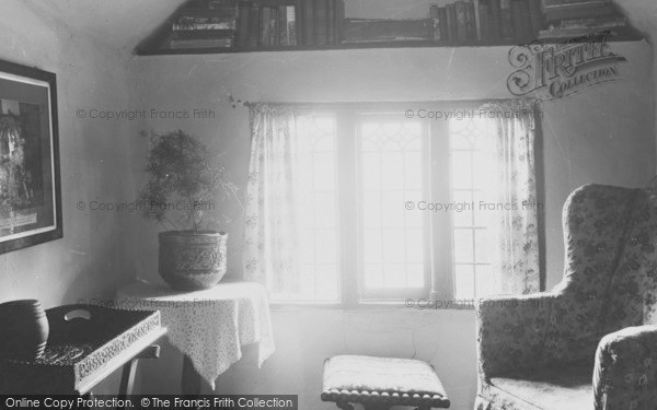 Photo of Hayes Barton, Room In Which Sir Walter Raleigh First Smoked Tobacco c.1960