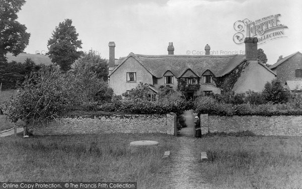 Photo of Hayes Barton, The Birthplace Of Sir Walter Raleigh 1928