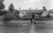 The Birthplace Of Sir Walter Raleigh 1928, Hayes Barton