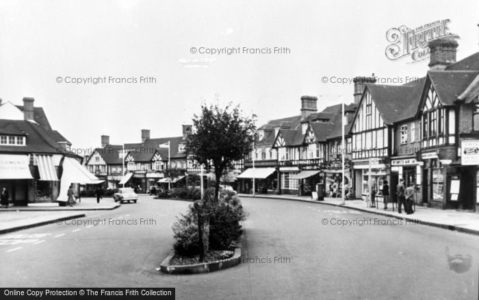 Photo of Hayes, Station Approach c.1960