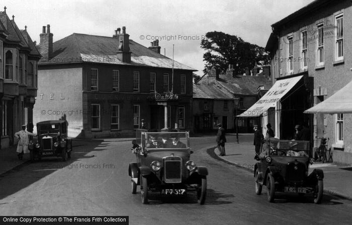 Photo of Hayle, Cars In Fore Street 1927