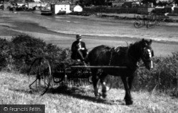 Working The Land c.1950, Hayle