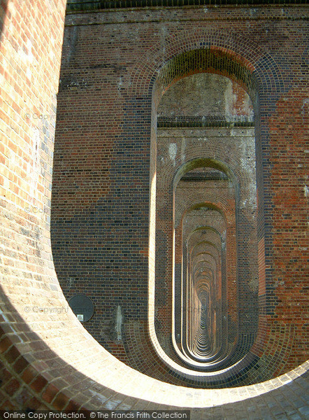 Photo of Haywards Heath, River Ouse Viaduct Brick Superstructure 2005