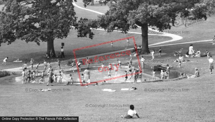 Photo of Haywards Heath, Victoria Park Paddling Pool c.1960