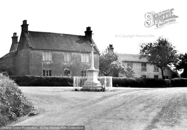 Photo of Hazelbury Bryan, The Memorial c.1955