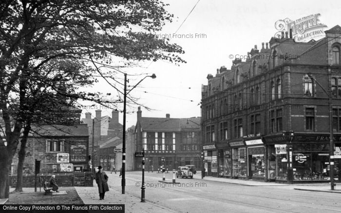 Photo of Headingley, Hyde Park Corner From Woodhouse Lane c.1955
