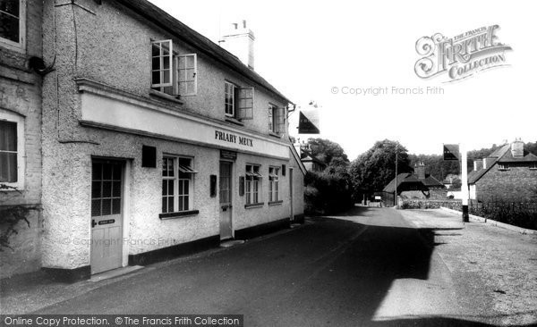 Photo of Headley, The Crown c.1955