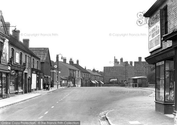 Photo of Hednesford, the Crescent c1955