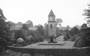 Memorial Gardens 1960, Helmshore