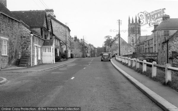 Photo of Helmsley, Castlegate c.1960