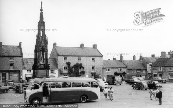 Photo of Helmsley, Market Place c.1960