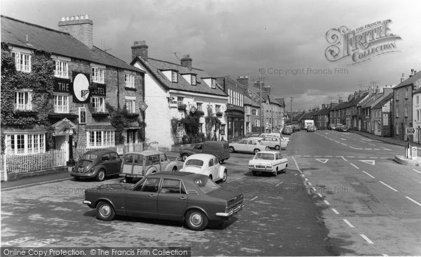 Photo of Helmsley, Market Place c.1965