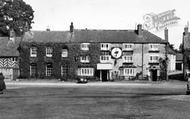 The Black Swan Hotel c.1955, Helmsley