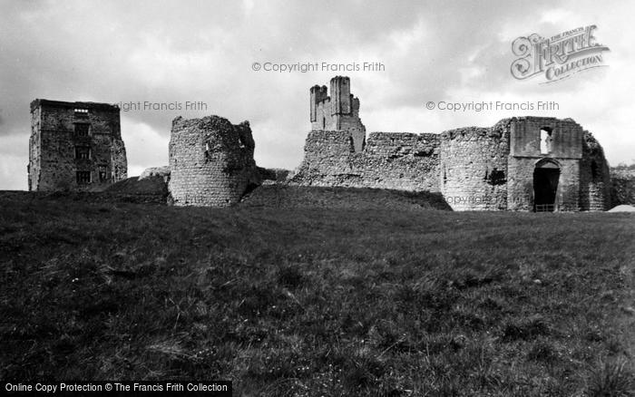 Photo of Helmsley, The Castle 1949