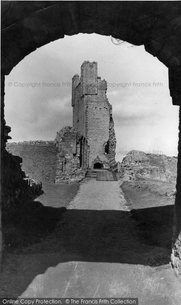 Photo of Helmsley, The Castle c.1955