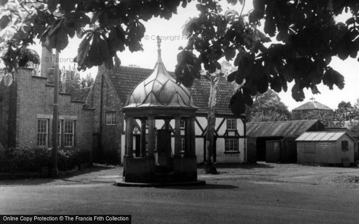 Photo of Helperby, Village Pump c.1955
