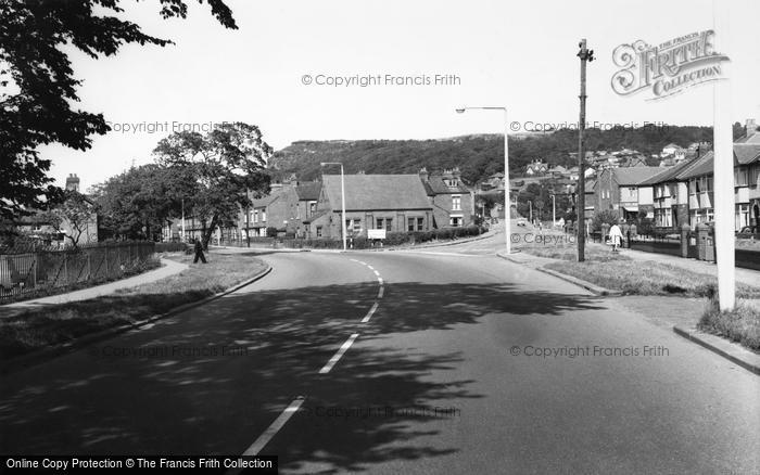 Photo of Helsby, Chester Road And Helsby Hill c.1965