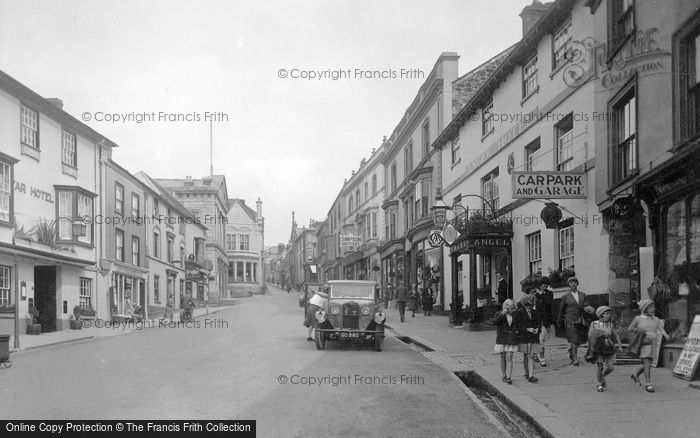 Photo of Helston, Coinage Hall Street 1931