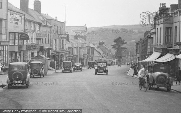 Photo of Helston, Coinage Hall Street And Grylls Monument 1931