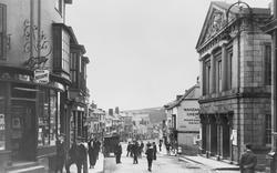 Coinagehall Street 1913, Helston