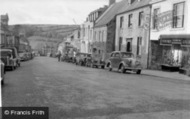 Coinagehall Street c.1950, Helston