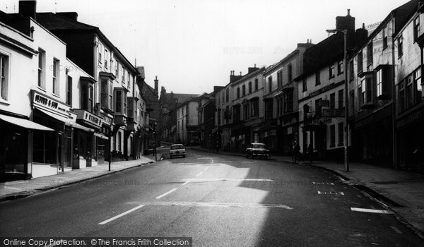 Photo of Helston, Coinagehall Street c.1960